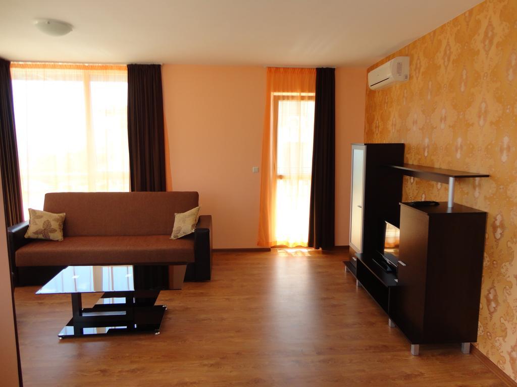 Apartments In Kabacum Golden Sands Bilik gambar